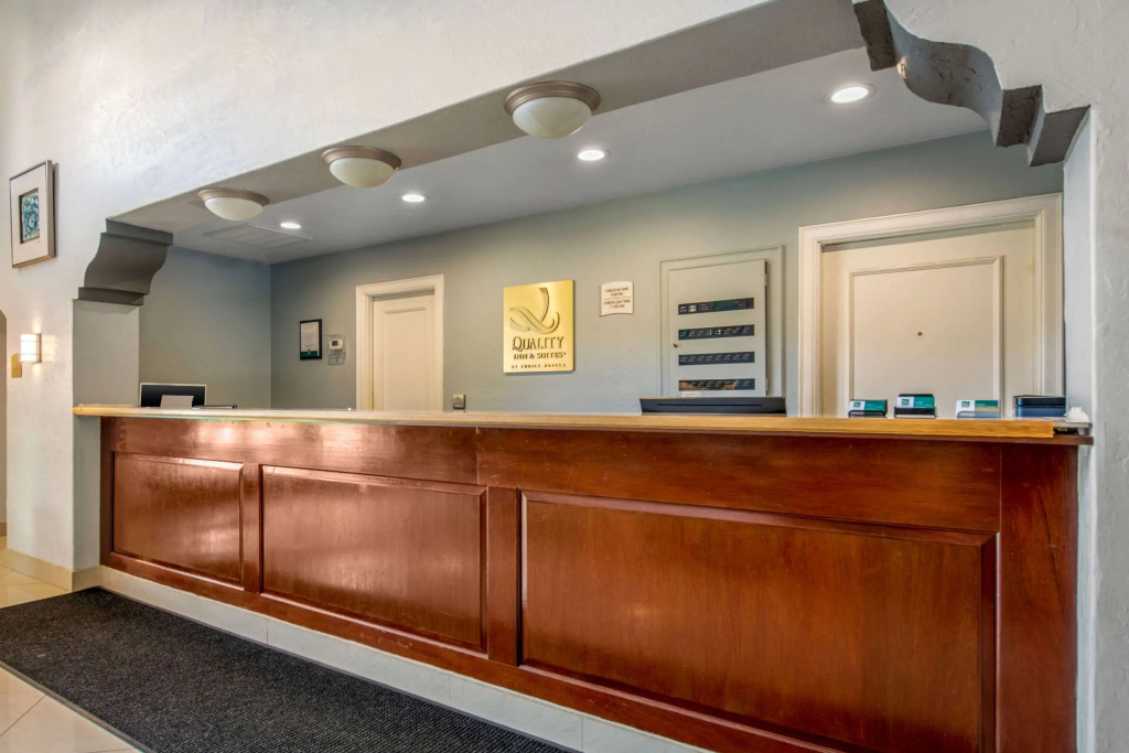 photo 1 of Quality Inn & Suites Jacksonville-Baymeadows