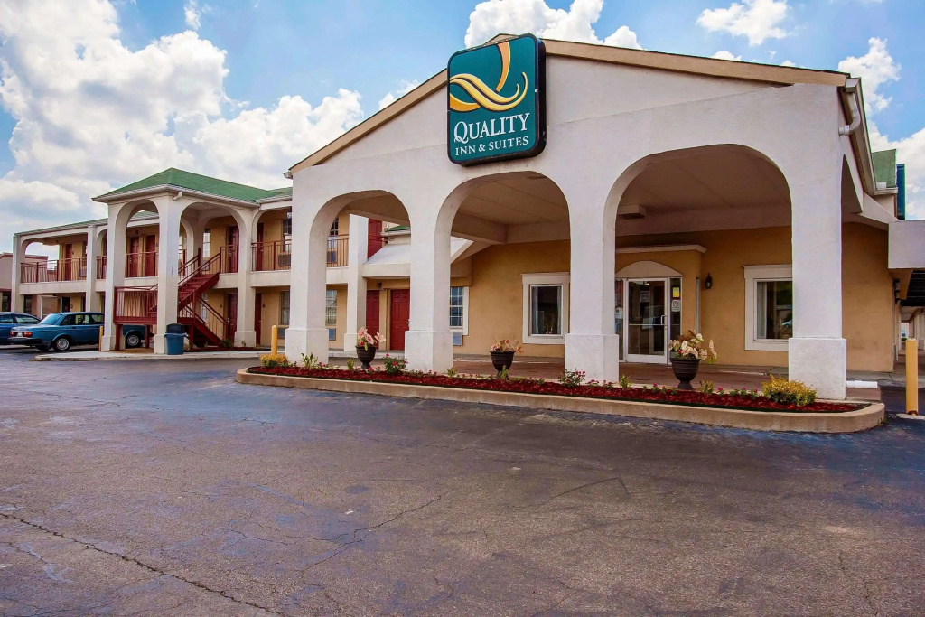 photo 1 of Quality Inn & Suites Covington