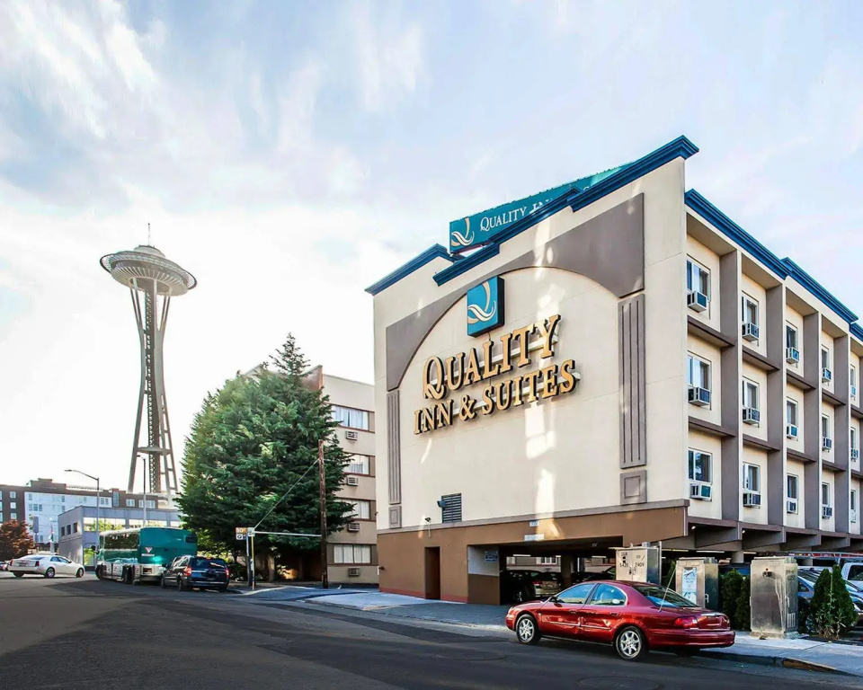 photo 1 of Quality Inn & Suites Hotel Seattle Center