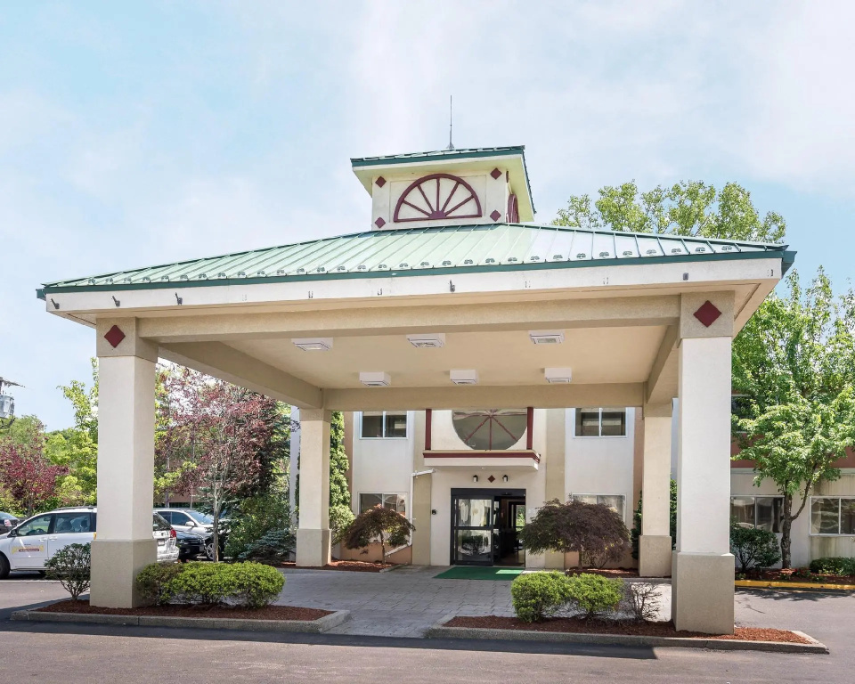photo 1 of Quality Inn & Suites Lexington