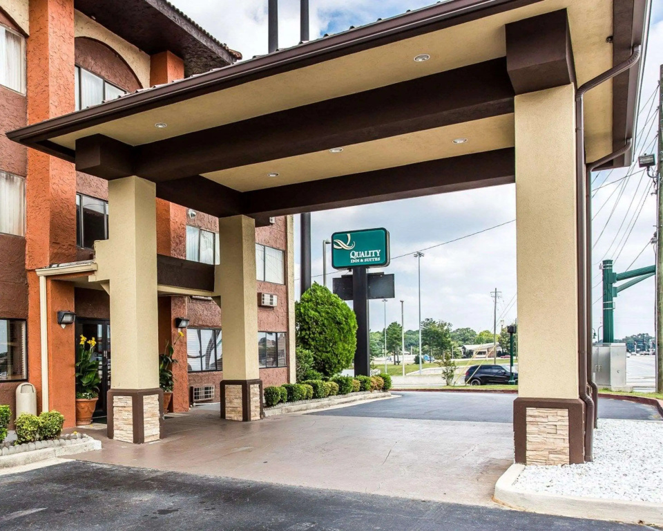 photo 1 of Quality Inn & Suites Morrow Atlanta South