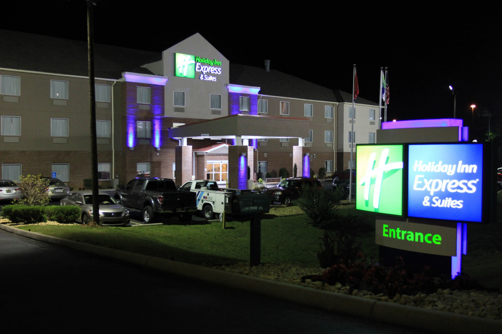 photo 1 of Holiday Inn Express & Suites Sweetwater, an IHG Hotel