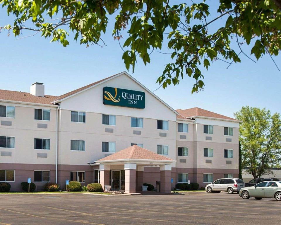photo 1 of Quality Inn Brooklyn Center