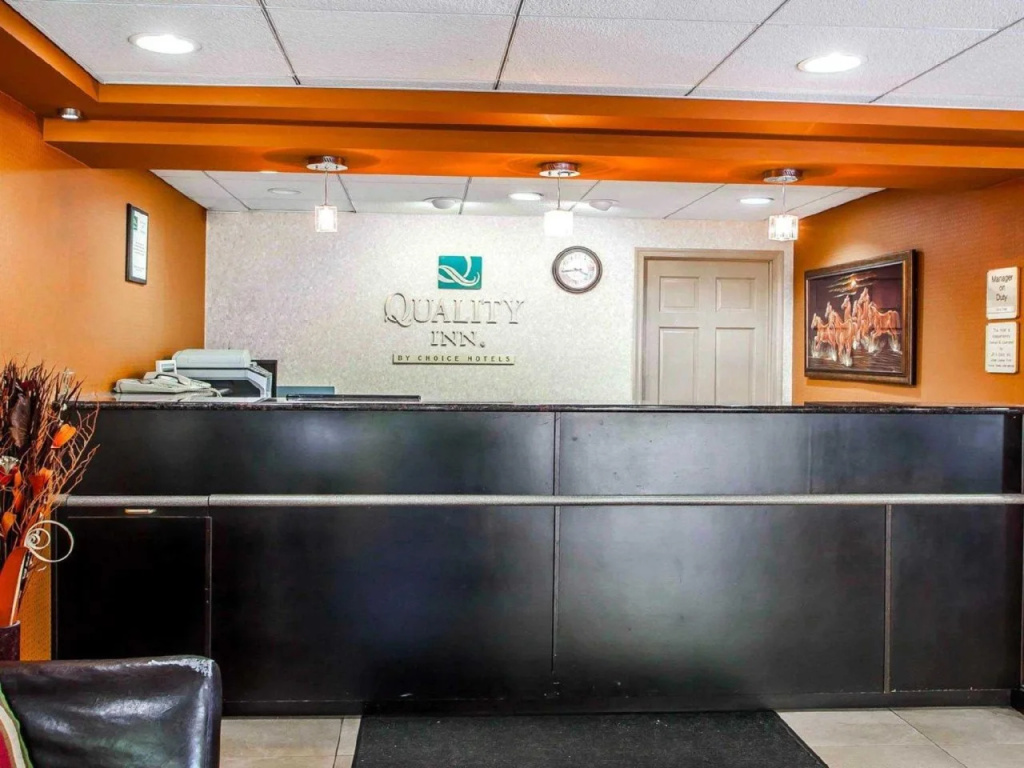 photo 1 of Red Roof Inn Media