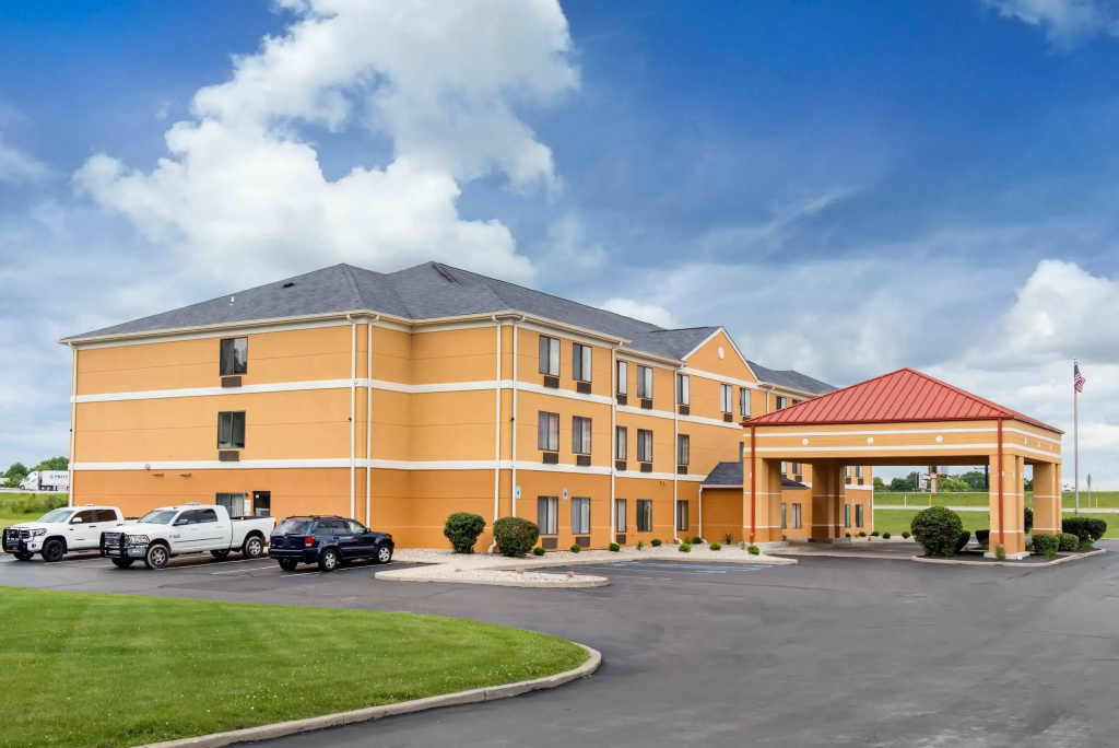 photo 1 of Quality Inn & Suites Anderson I-69