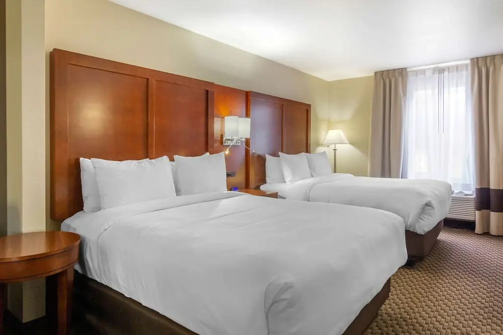 photo 1 of Comfort Inn Sterling