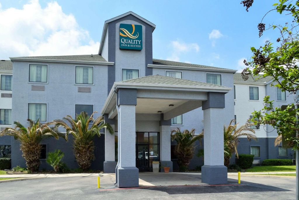 photo 1 of Quality Inn and Suites New Braunfels