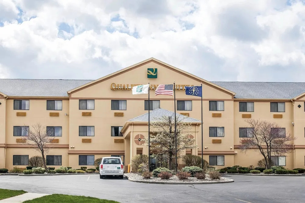 photo 1 of Quality Inn & Suites South Bend Airport