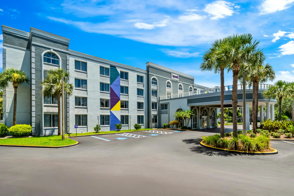 photo 1 of Spark by Hilton Orlando near Universal
