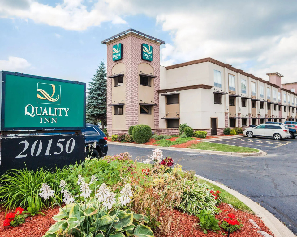 photo 1 of Quality Inn Milwaukee/Brookfield