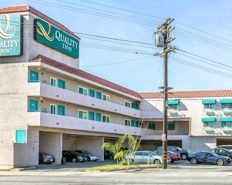 photo 1 of Quality Inn Burbank Airport