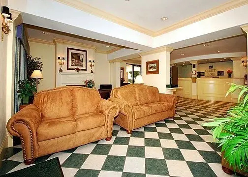 photo 1 of Quality Inn Executive Center Greenville - Geschlossen
