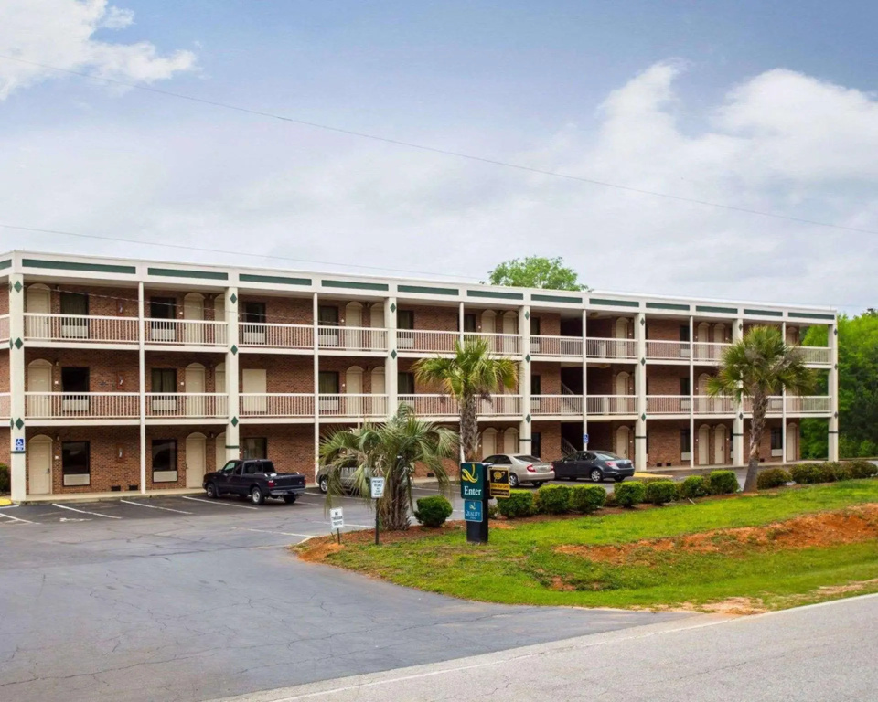 photo 1 of Rodeway Inn Harbison Area