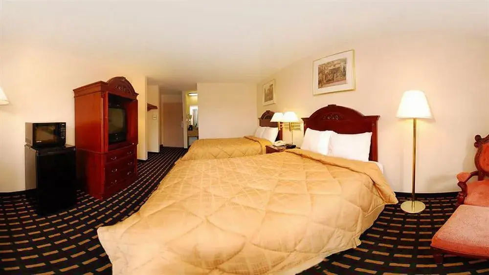 photo 1 of Quality Inn Homewood