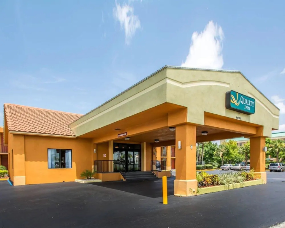 photo 1 of Quality Inn Davenport - Maingate South