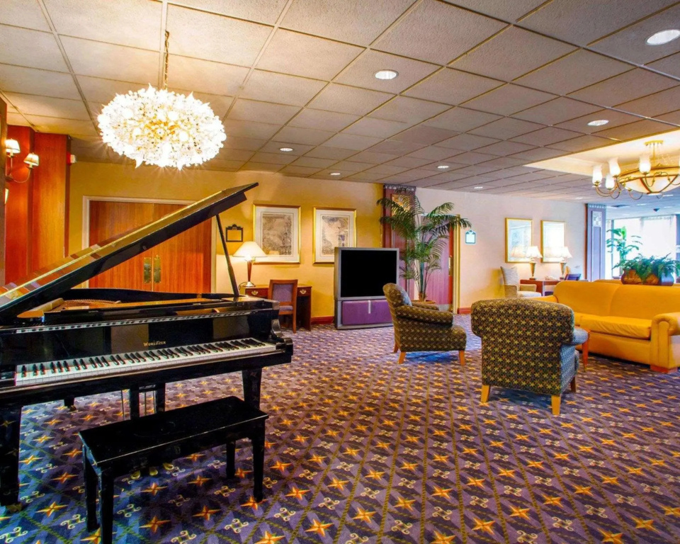 photo 1 of Quality Inn Meadowlands