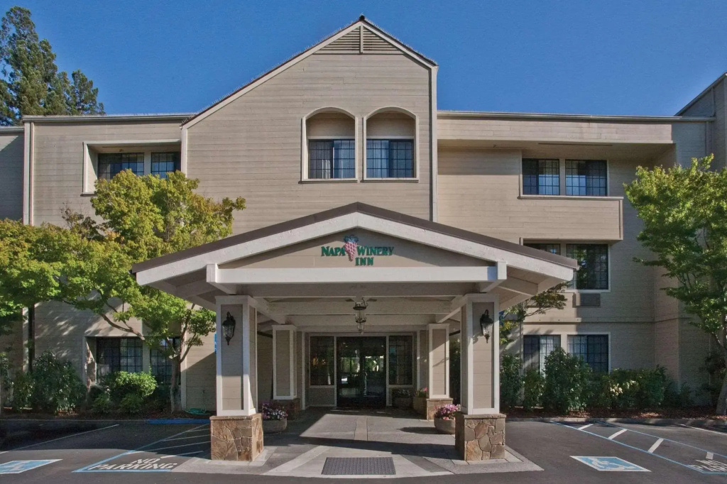 photo 1 of Napa Winery Inn