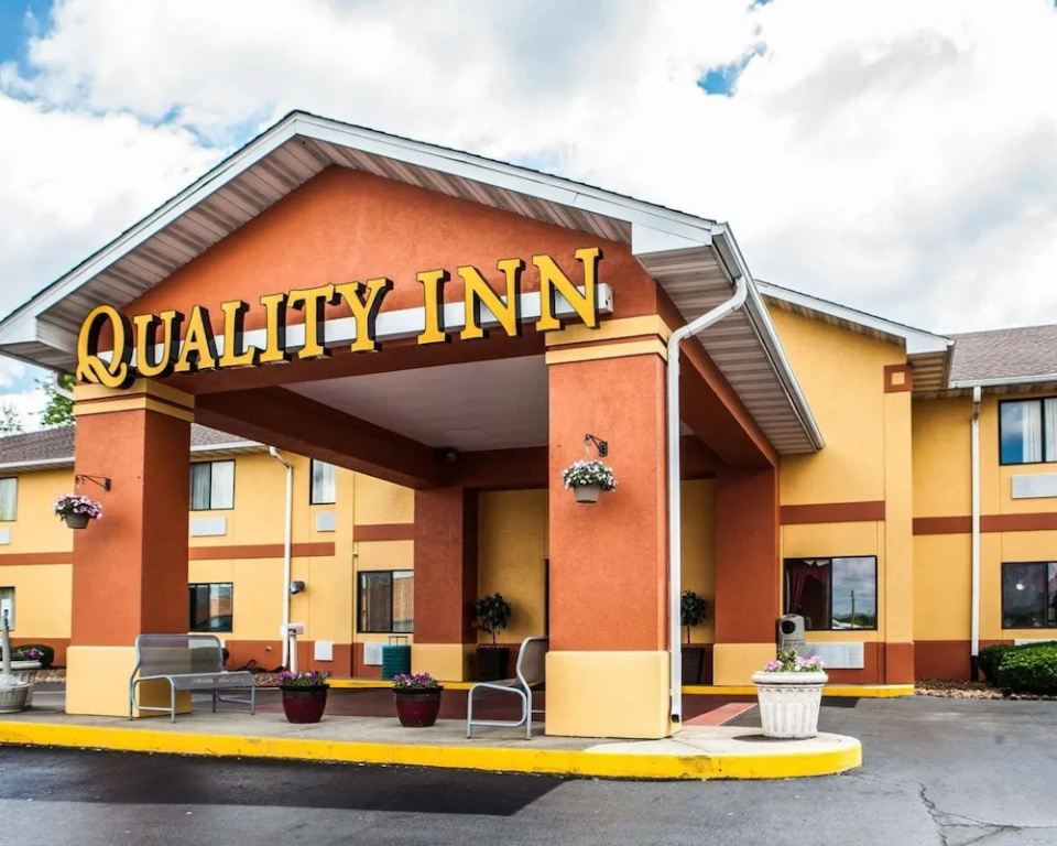 photo 1 of Quality Inn O'Fallon I-64