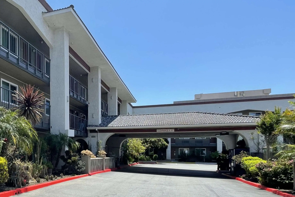 photo 1 of Quality Inn Ontario Airport Convention Center