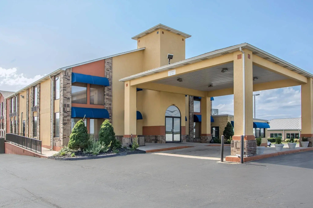 photo 1 of Quality Inn Rolla