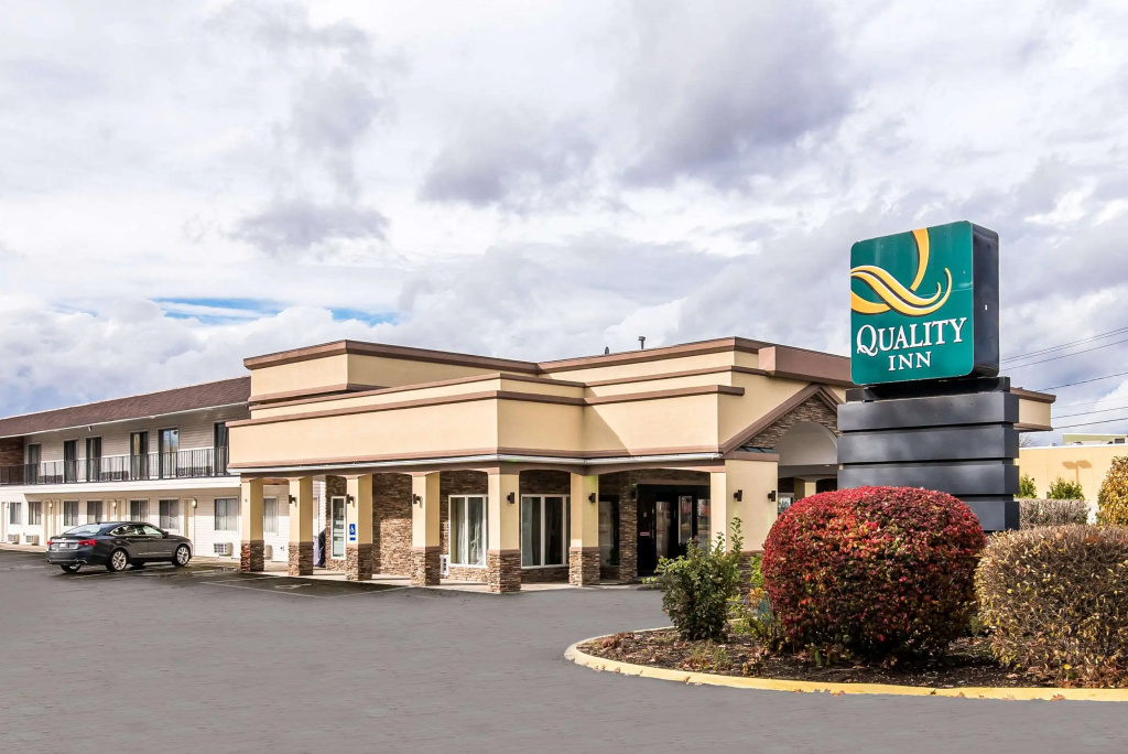 photo 1 of Quality Inn Rutland - Killington