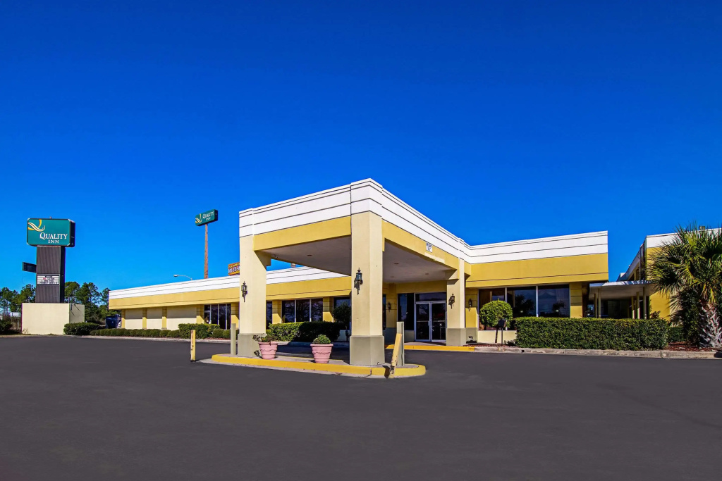 photo 1 of Quality Inn St George I-95
