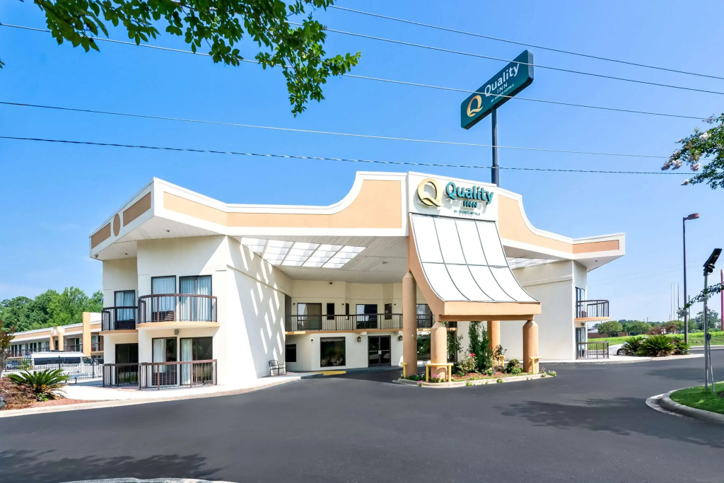 photo 1 of Quality Inn Selma - Smithfield