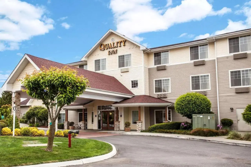 photo 1 of Quality Inn & Suites - 3 Stars