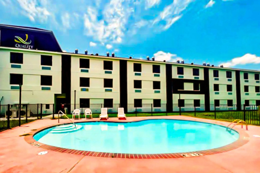 photo 1 of Quality Inn & Suites Lake Charles South