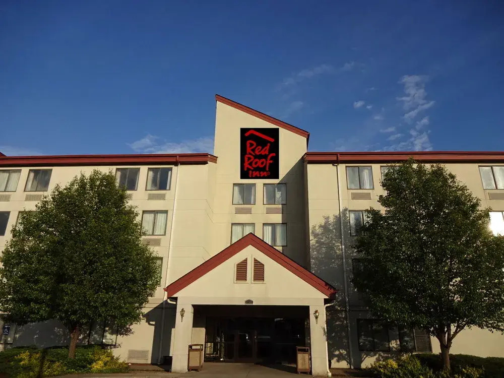 photo 1 of Quality Inn and Suites Airport