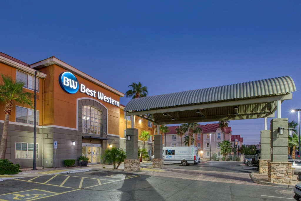 photo 1 of Best Western North Phoenix Hotel