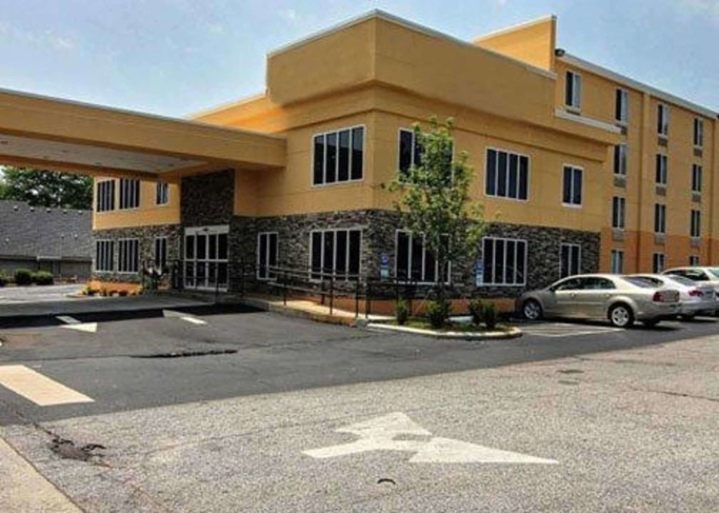 photo 1 of Quality Inn & Suites