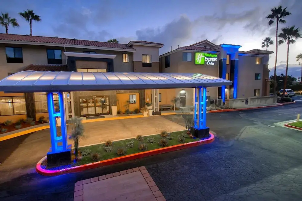 photo 1 of Quality Inn & Suites North- Legoland Area