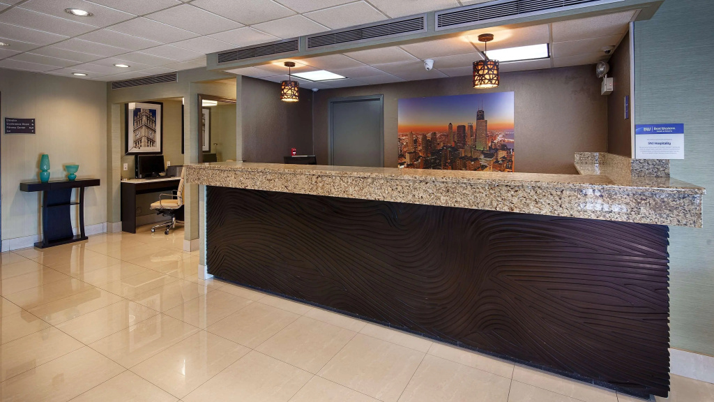 photo 1 of Best Western O'Hare/Elk Grove Hotel