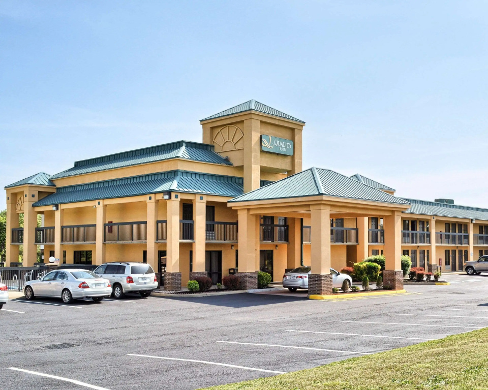photo 1 of Quality Inn Thornburg