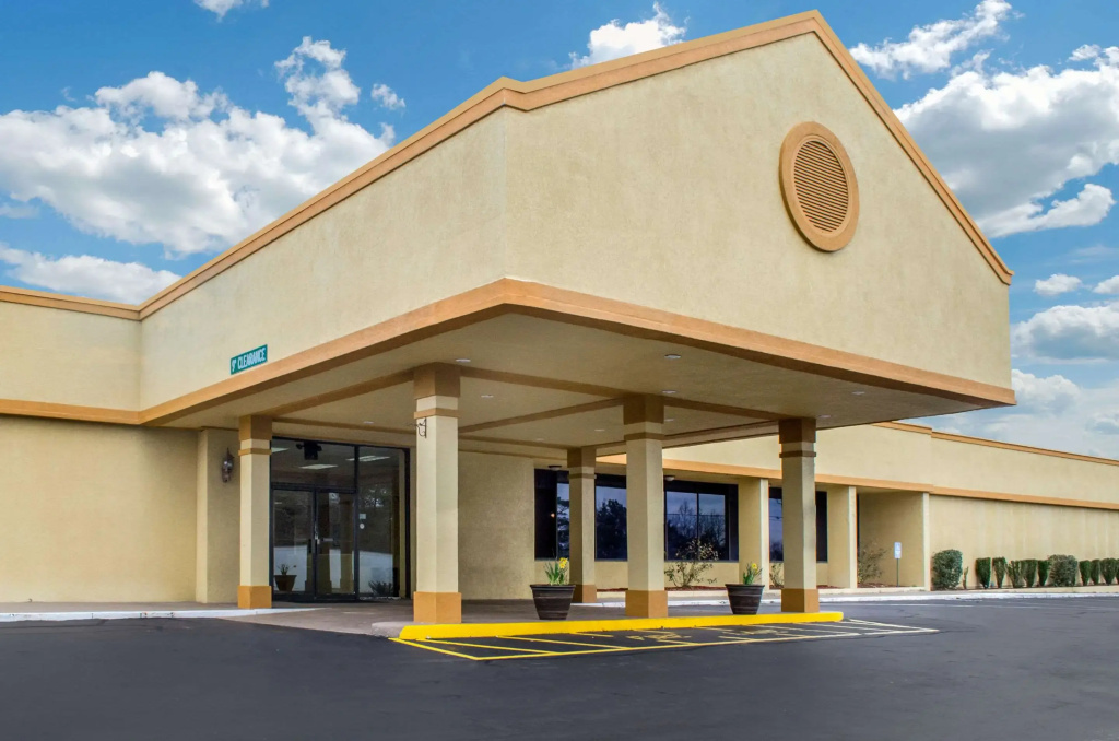 photo 1 of Quality Inn University Area