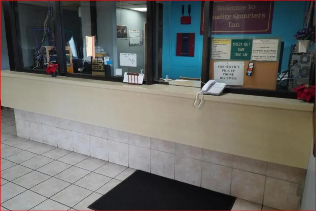 photo 1 of Quality Quarters Inn