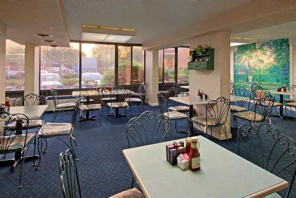 photo 1 of Quality Suites