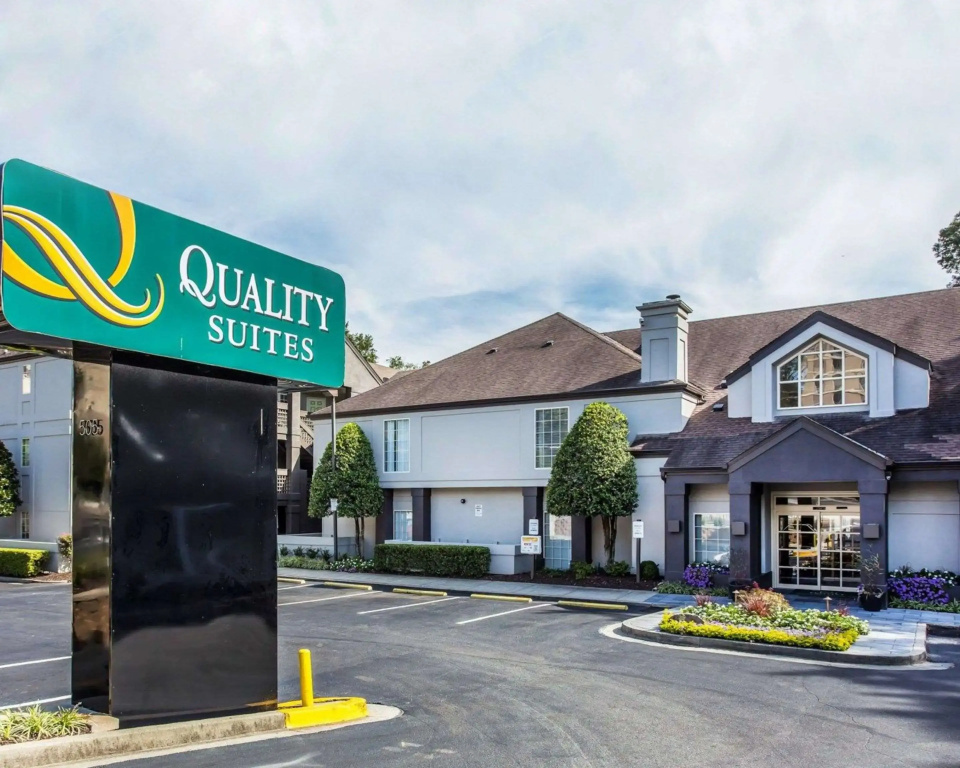 photo 1 of Quality Suites Atlanta Buckhead Village North