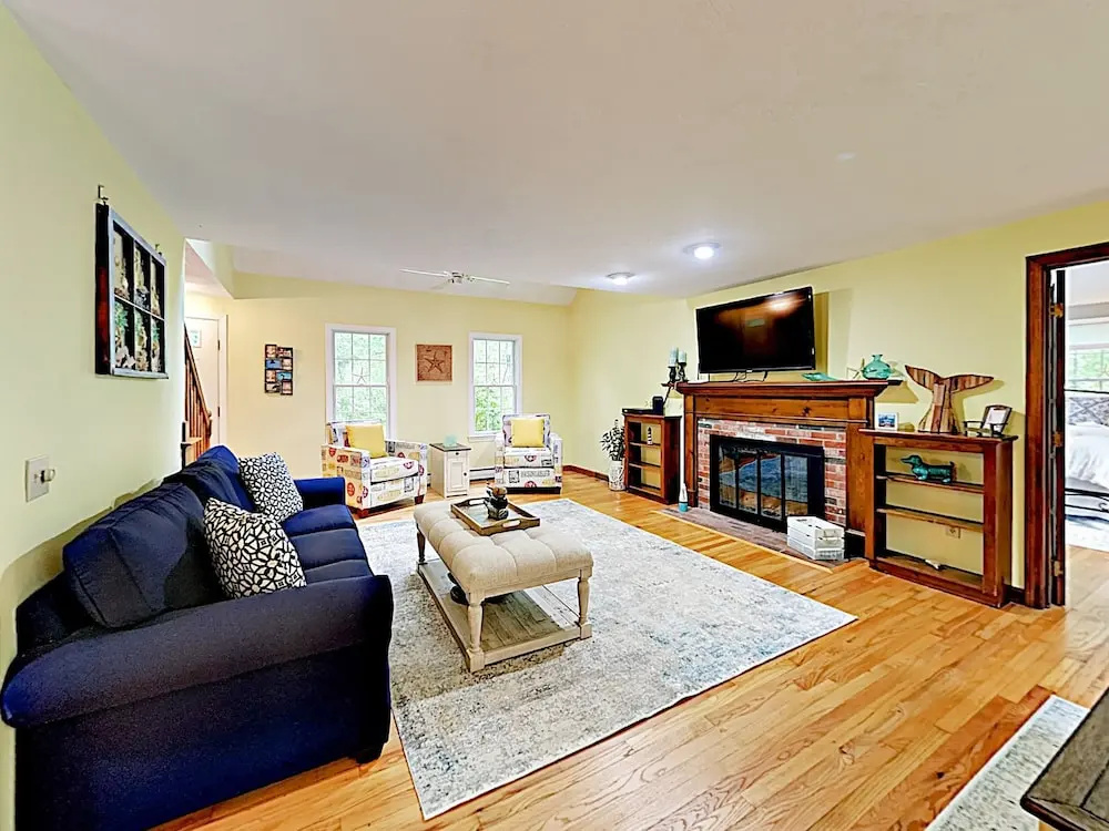 photo 1 of Quiet Family - 4 Br Home
