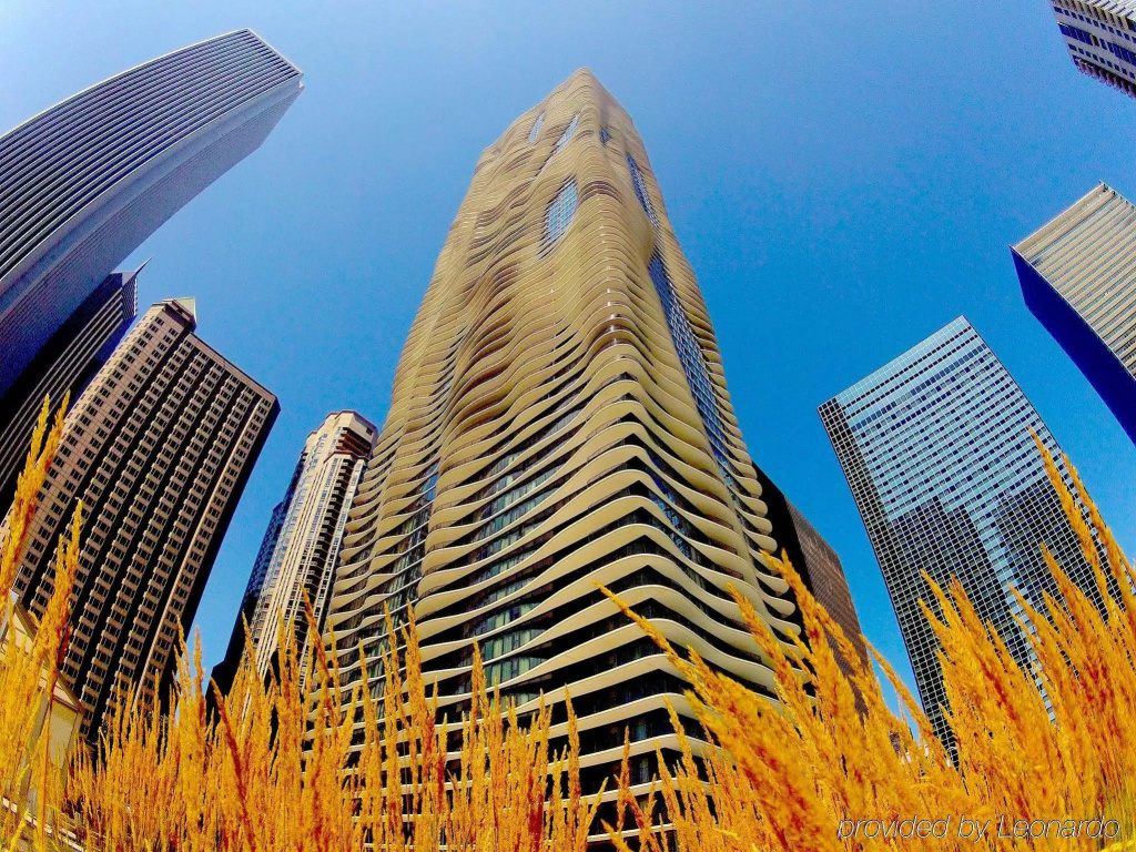 photo 1 of Radisson Blu Aqua Hotel Chicago