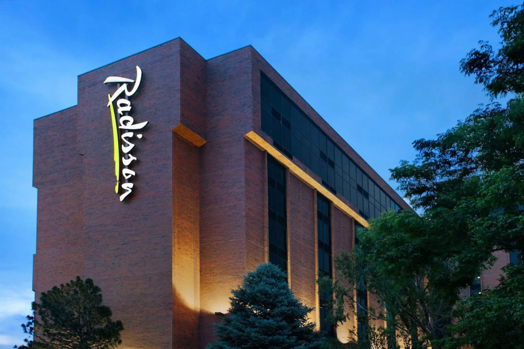 photo 1 of Radisson Hotel Denver - Aurora