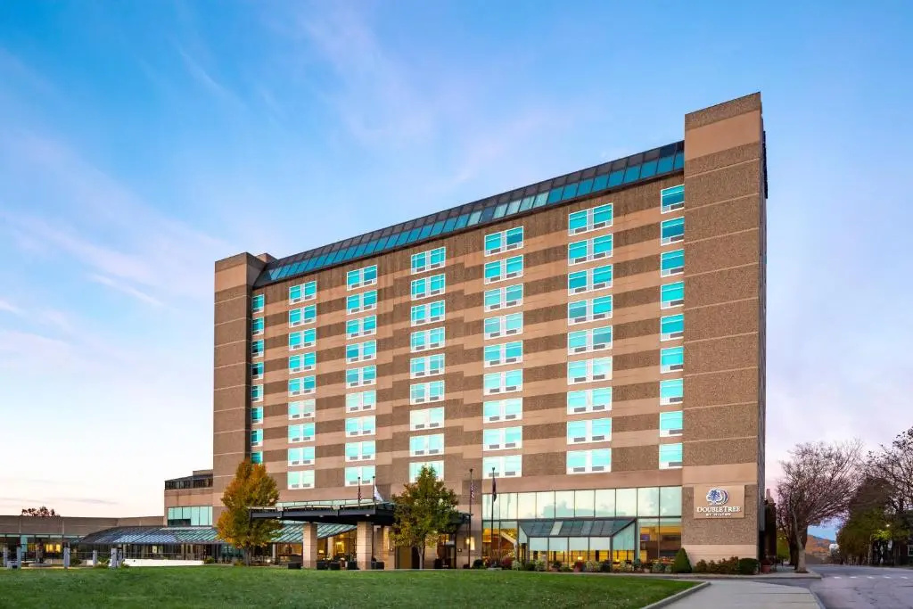 photo 1 of DoubleTree by Hilton Manchester Downtown