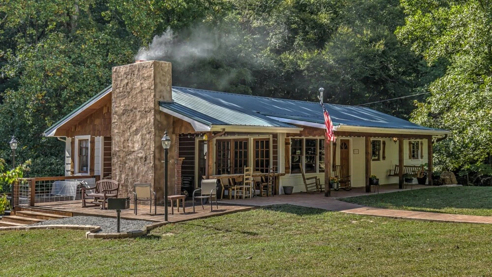 photo 1 of Ralph and Irene's by Escape to Blue Ridge