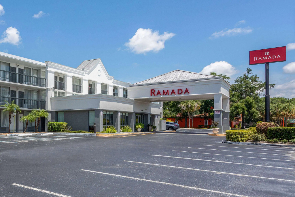 photo 1 of Ramada by Wyndham Altamonte Springs Near I-4