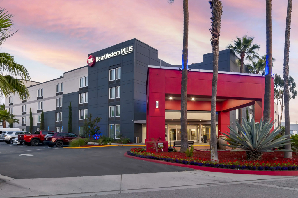 photo 1 of Best Western Plus Commerce Hotel
