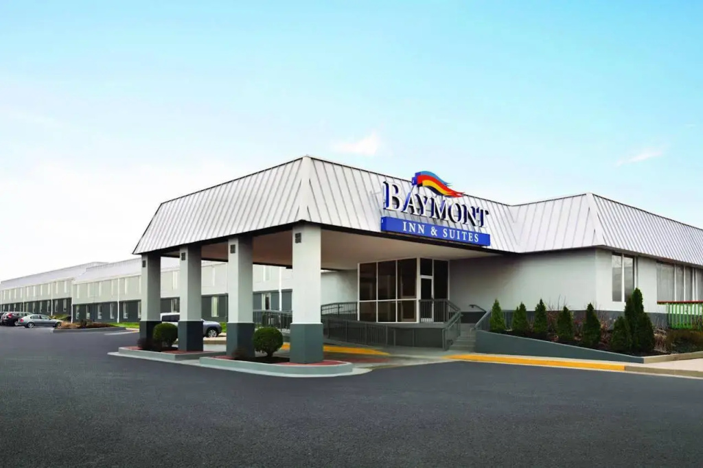 photo 1 of Baymont By Wyndham Florence Cincinnati