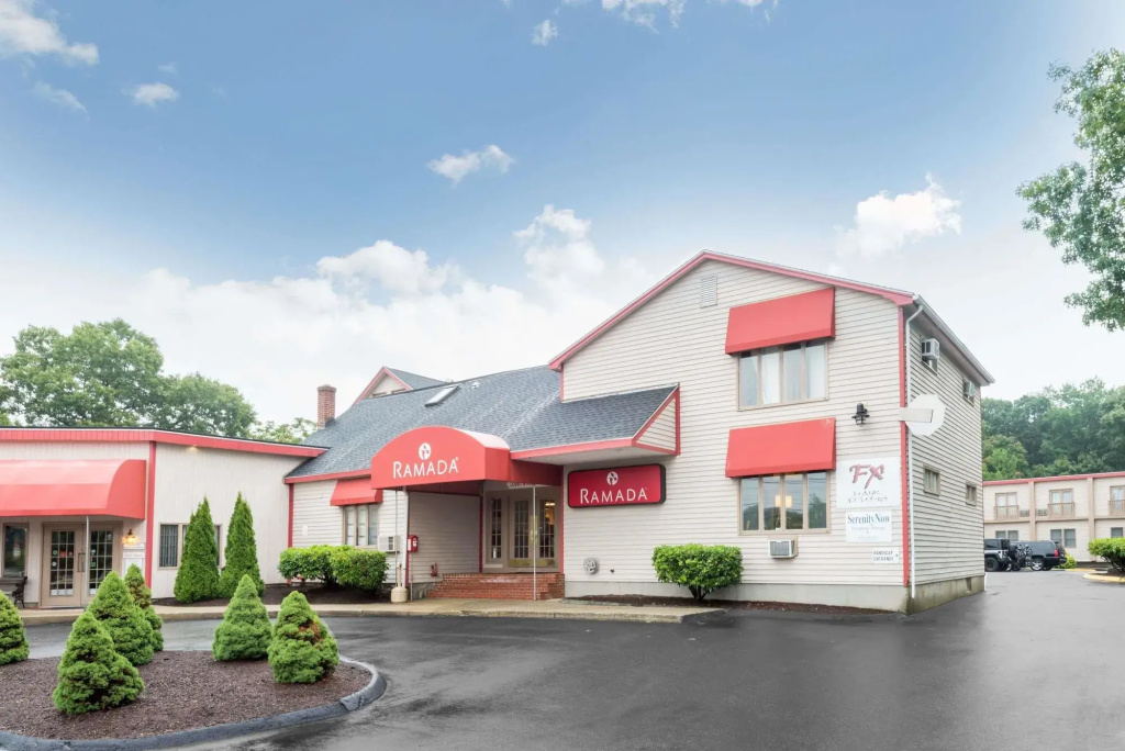 photo 1 of Ramada Groton