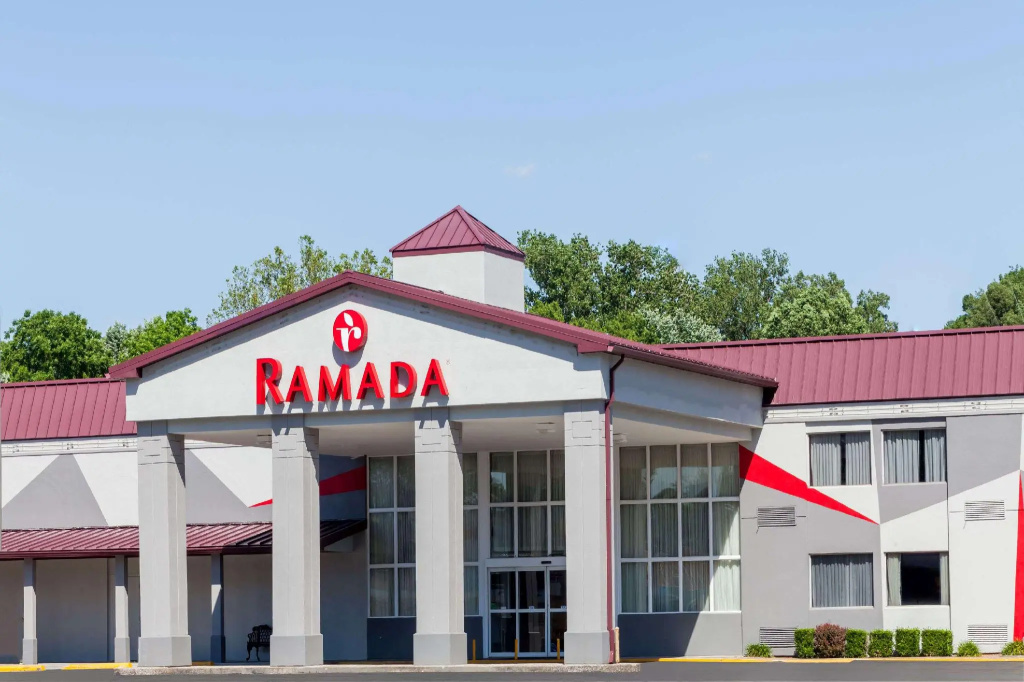 photo 1 of Ramada by Wyndham Henderson/Evansville