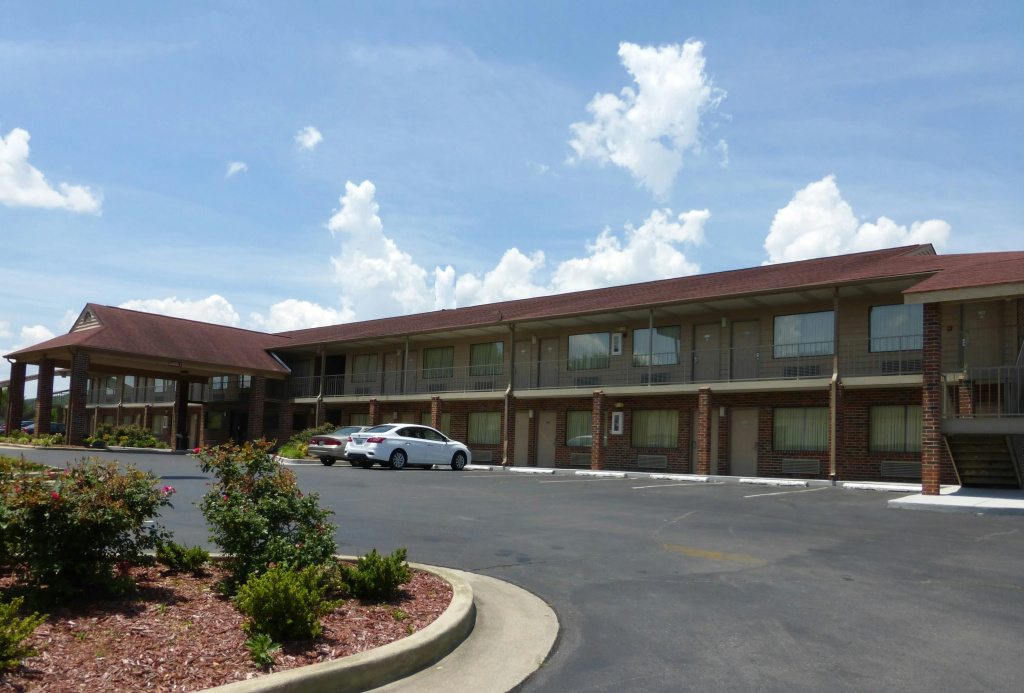 photo 1 of Red Roof Inn & Suites Cleveland, TN